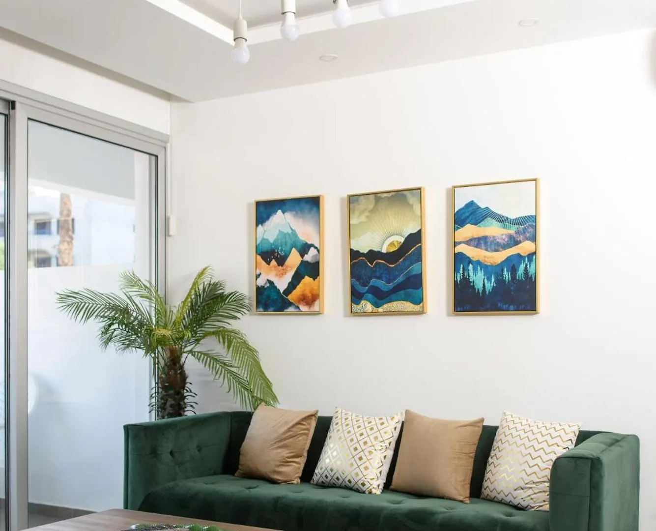 Green Island Apartment 102 Larnaca 0*,