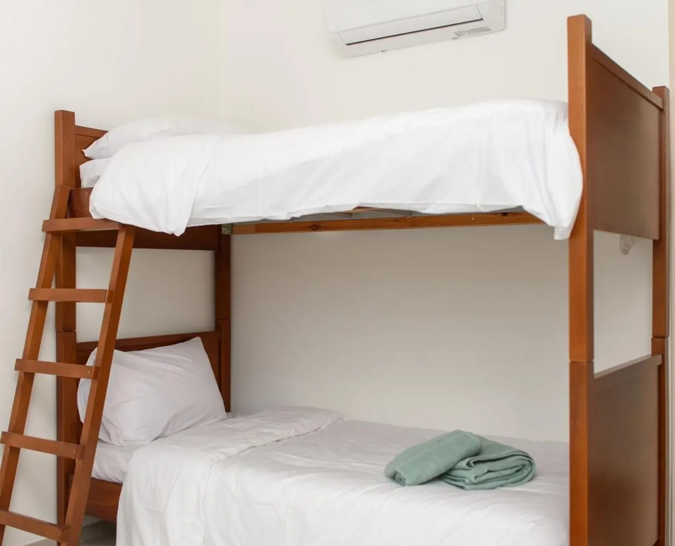 Green Island Apartment 102 Larnaca